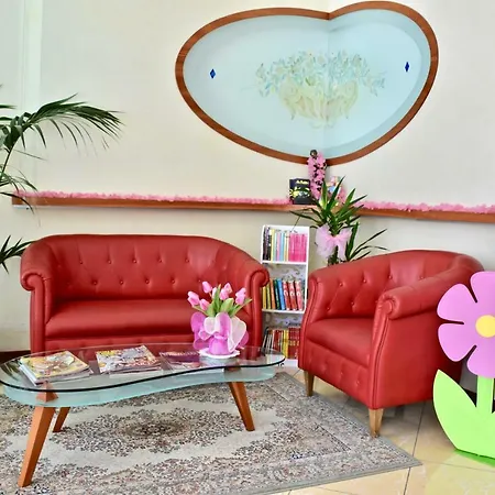 Carla Aparthotel 3*