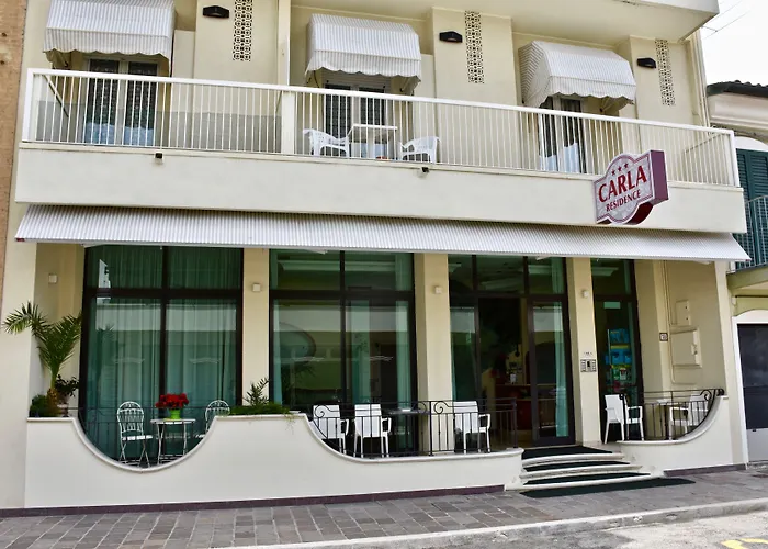 Carla 3*